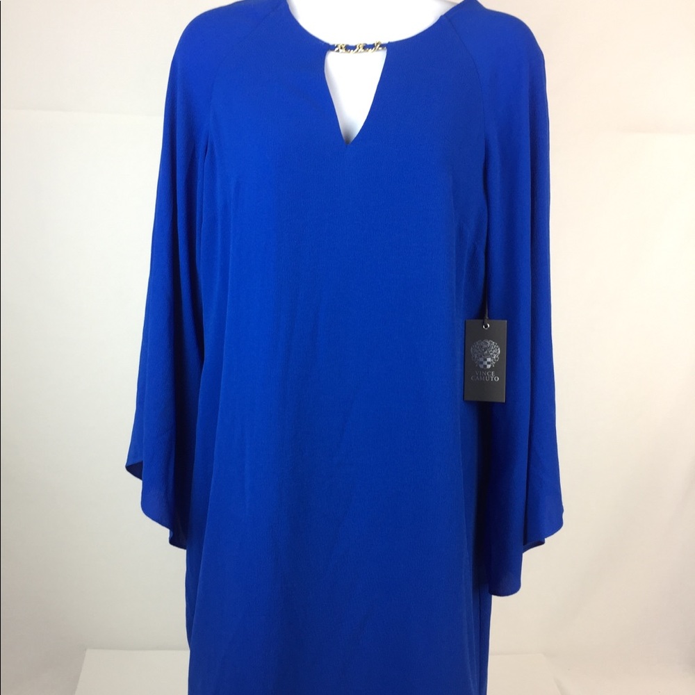 Vince Camuto Keyhole Neckline Shift Dress
